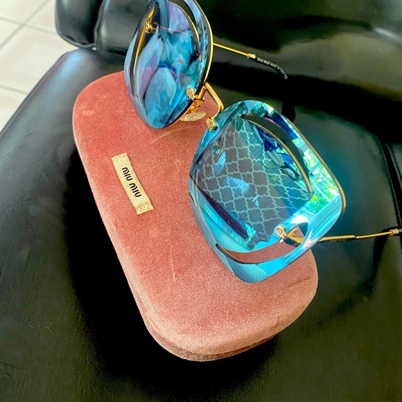 Miu Miu glasses beautiful! - Picture 4 of 4